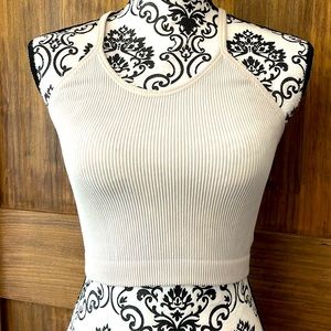 Ododos ribbed crop tank top